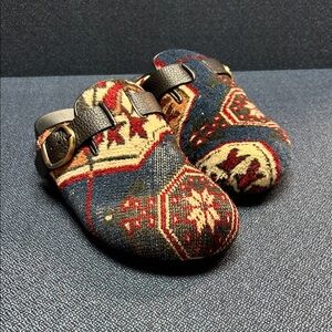 3311 Kilim King Kennedy Wool Rug Clogs with Buckle Men’s Size 9